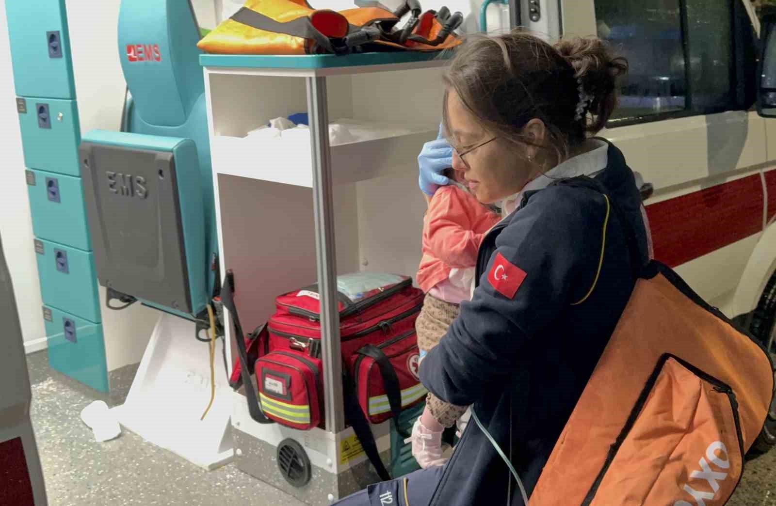 Samsun’da ev yangını: Anne ve 6 aylık bebeği hastanelik oldu
