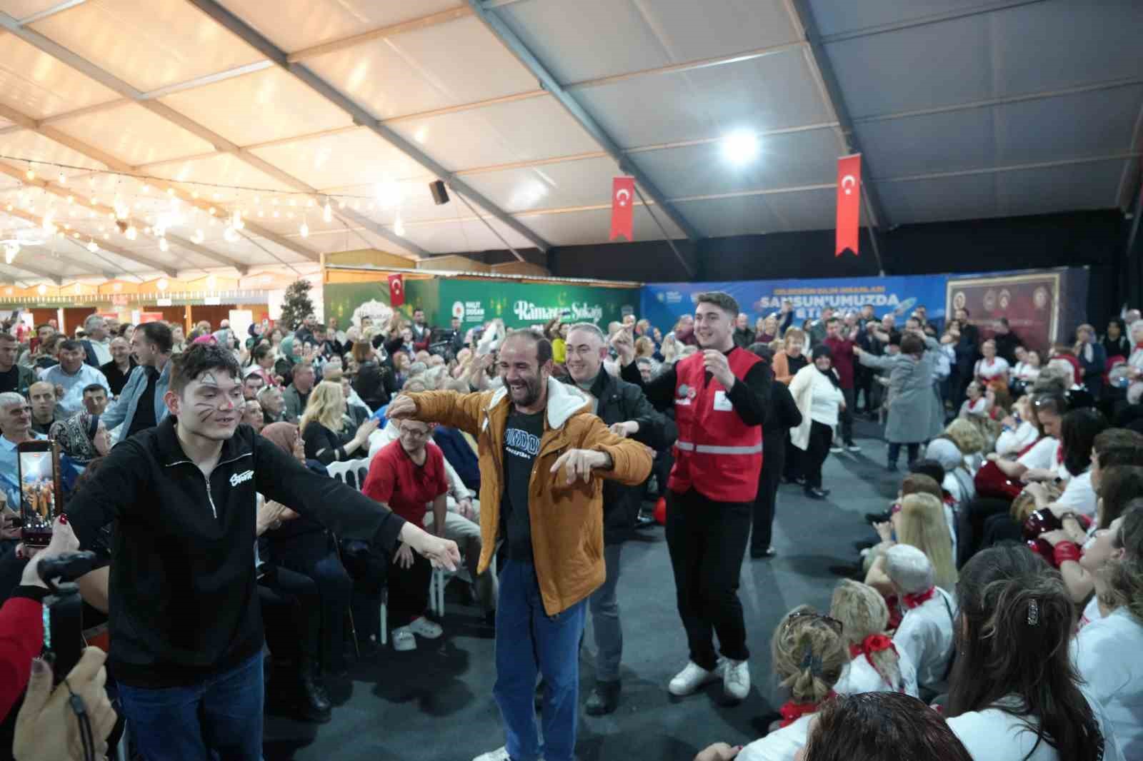 Samsun’da farkındalık günü coşkuya dönüştü
