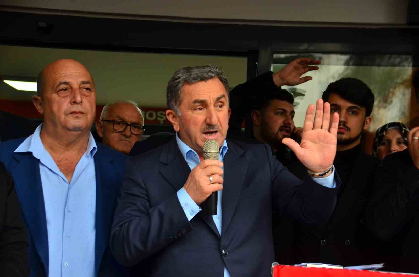 Samsun’da idari yapı değişikliği tepki gördü
