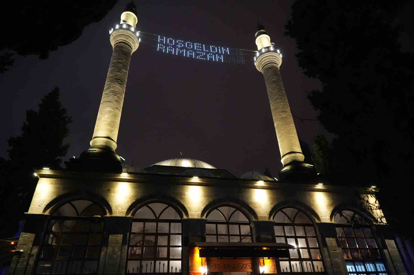 Samsun’da ilk teravih namazı kılındı
