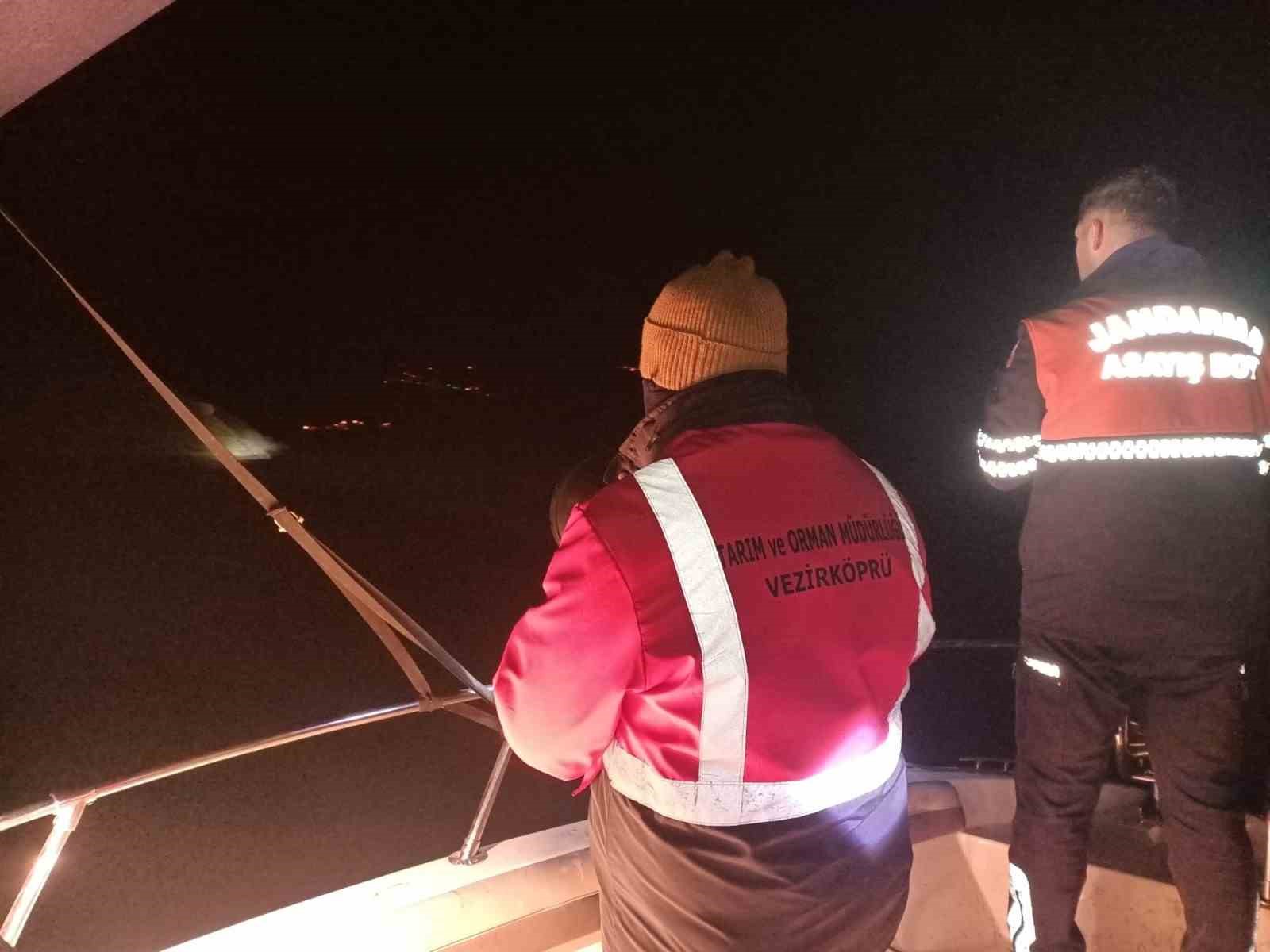 Samsun’da kaçak avcılığa geçit yok: 60 kiloluk sazan geri salındı

