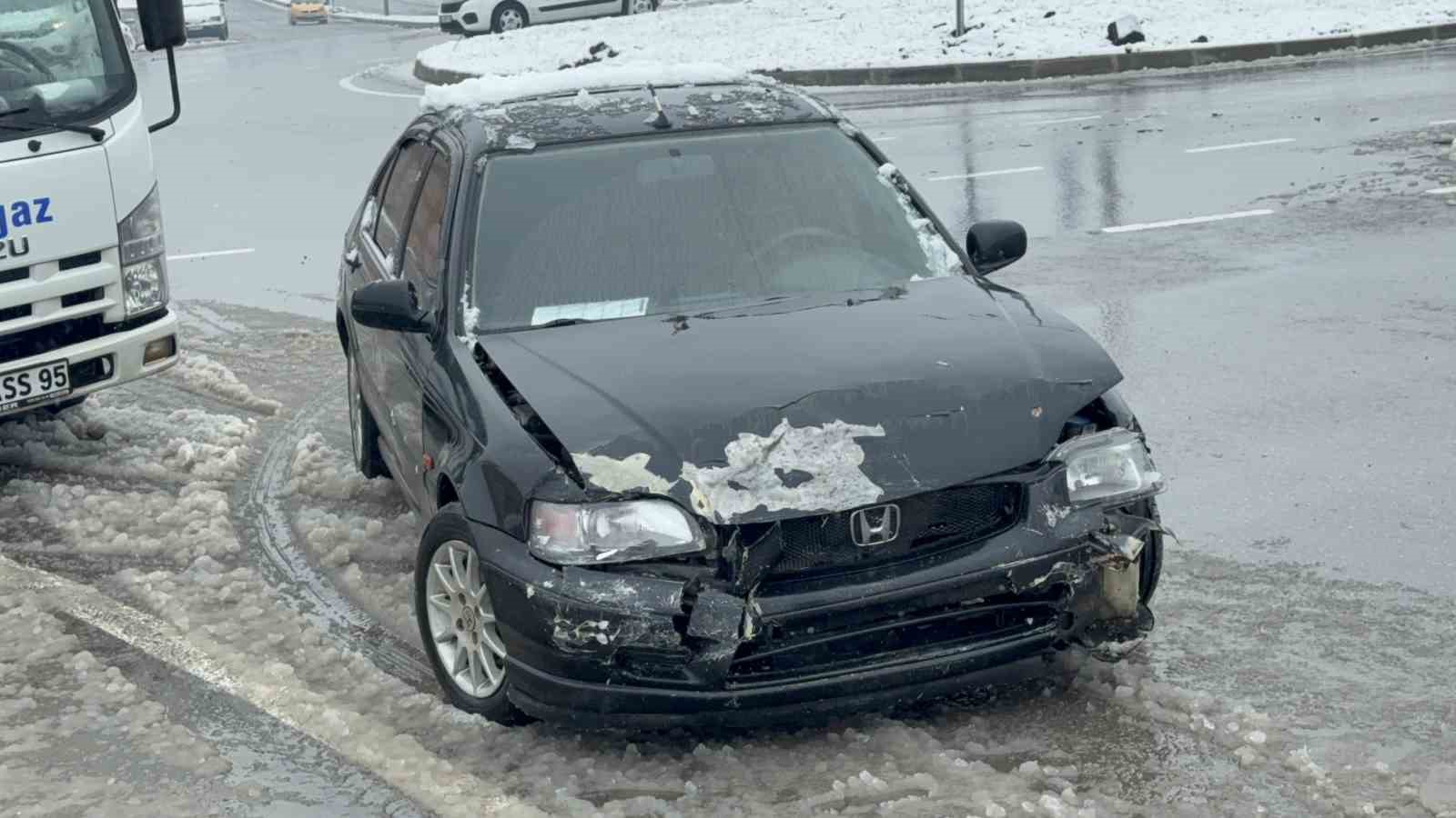 Samsun’da kavşakta kaza: 1 yaralı
