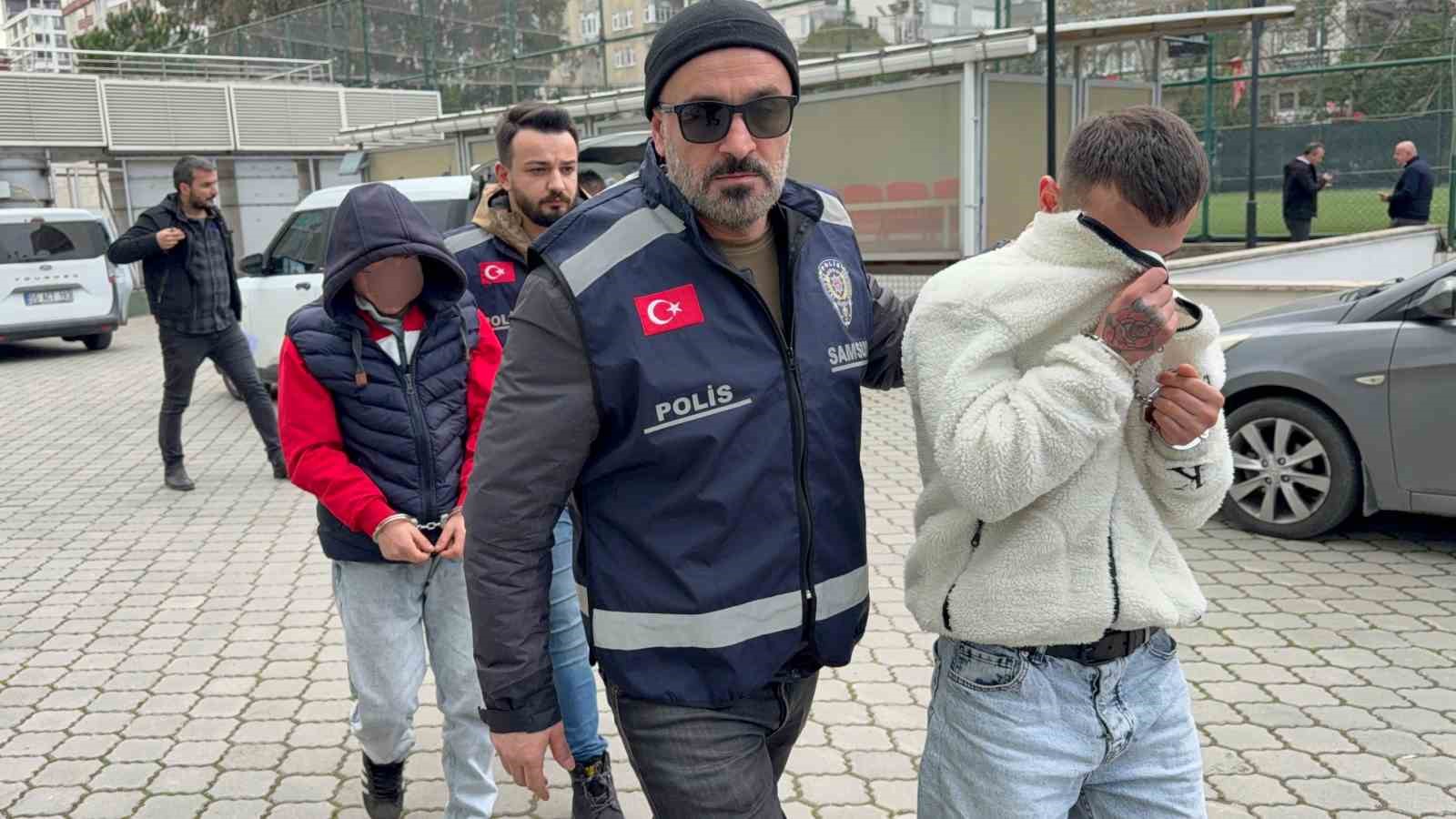 Samsun’da kız çocuğu attığı mesajla kurtarıldı: 4 gözaltı
