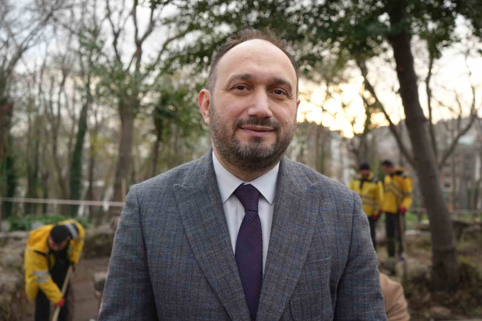 Samsun’da mezarlığın altından tarih çıkıyor: Samsun yazılı mezar kitabesi, yeni tarihi mezarlar
Samsun’da mezarlığın altından tarih çıkıyor: Samsun yazılı mezar kitabesi, yeni tarihi mezarlar