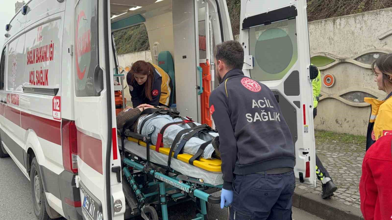 Samsun’da motosikletli genç kadın yaralandı
