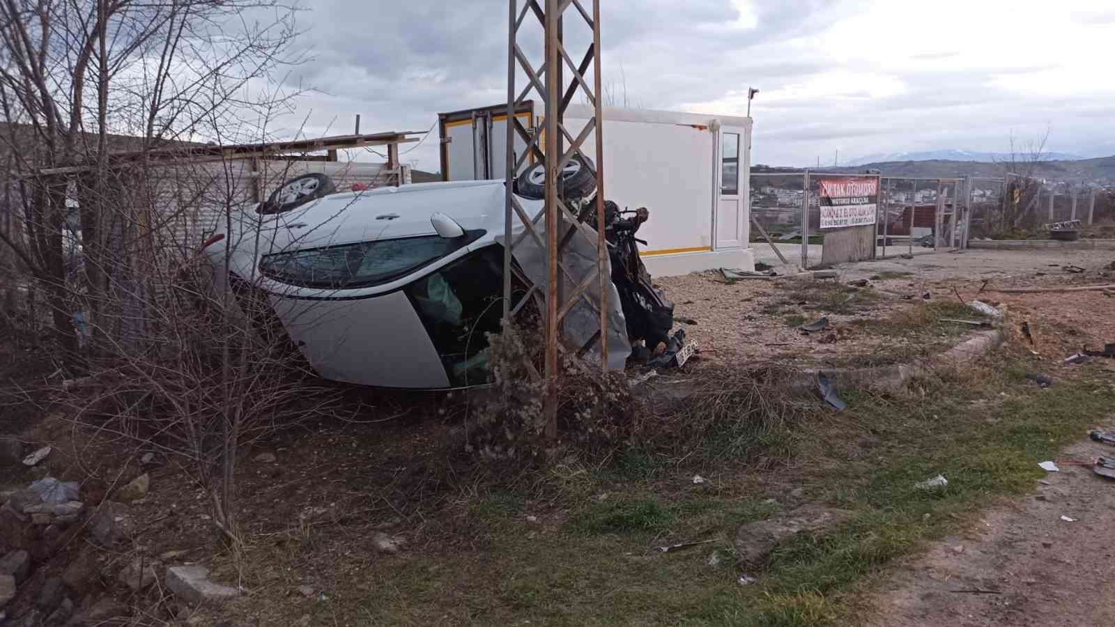 Samsun’da otomobil takla attı: 2 yaralı
