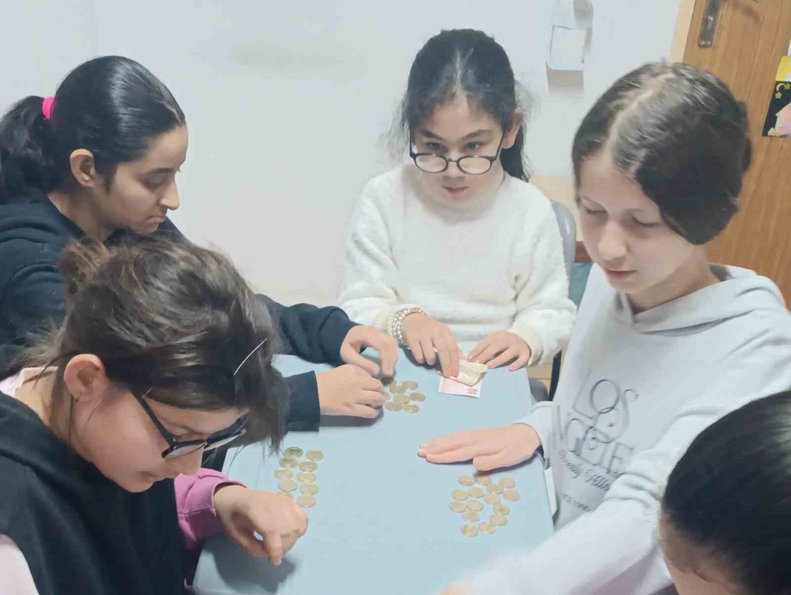 Samsun’da özel öğrencilerden Gazze’ye umut köprüsü
Samsun’da özel öğrencilerden Gazze’ye umut köprüsü