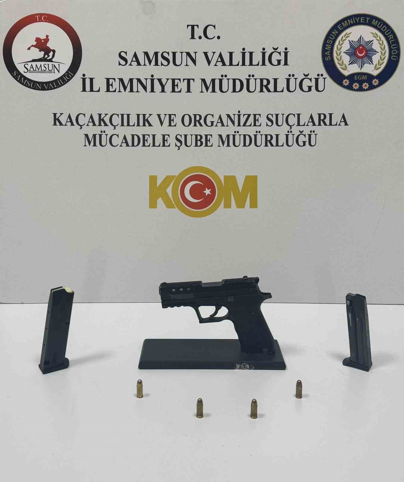 Samsun’da silahlı tehdit ve zorla para alma iddiası: 4 şüpheli adliyede
