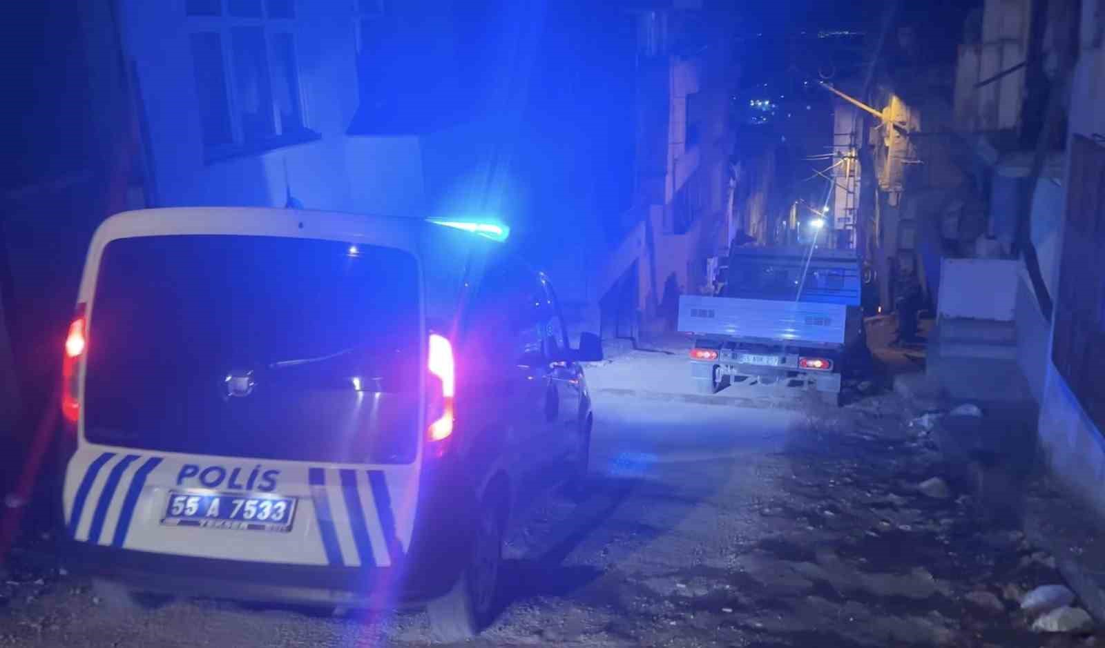Samsun’da sokak ortasında silahla vurulan genç yaralandı
