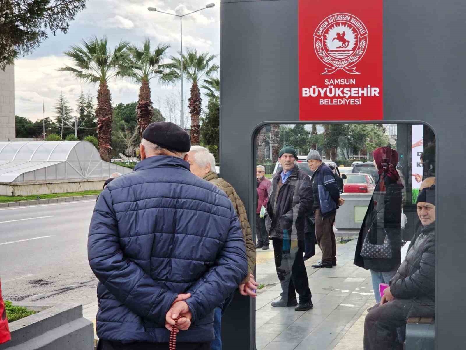 Samsun’da toplu ulaşım fiyat tarifesi güncellendi
Samsun’da toplu ulaşım fiyat tarifesi güncellendi