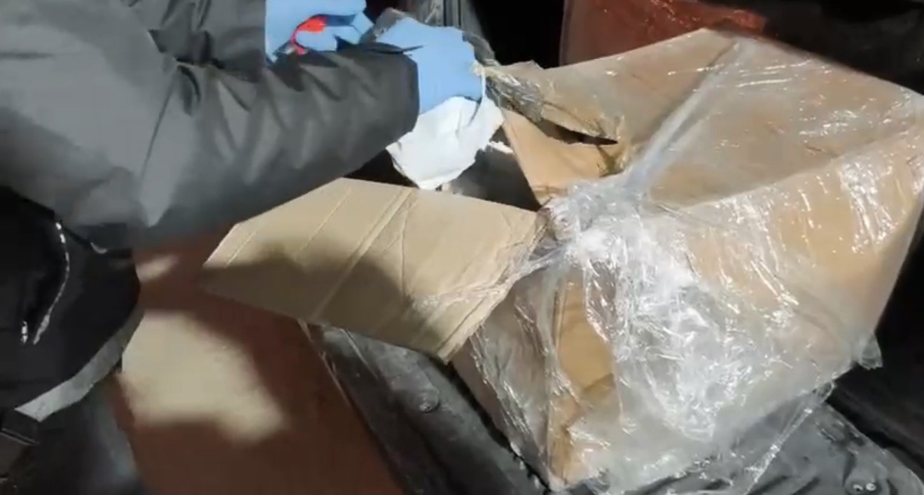 Samsun’da uyuşturucu operasyonunda 165 bin hap ele geçirildi
