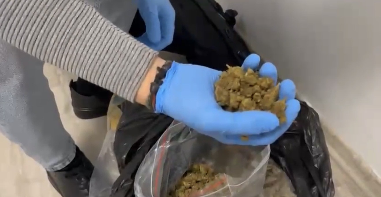 Samsun’da uyuşturucu ve ruhsatsız silah ele geçirildi
