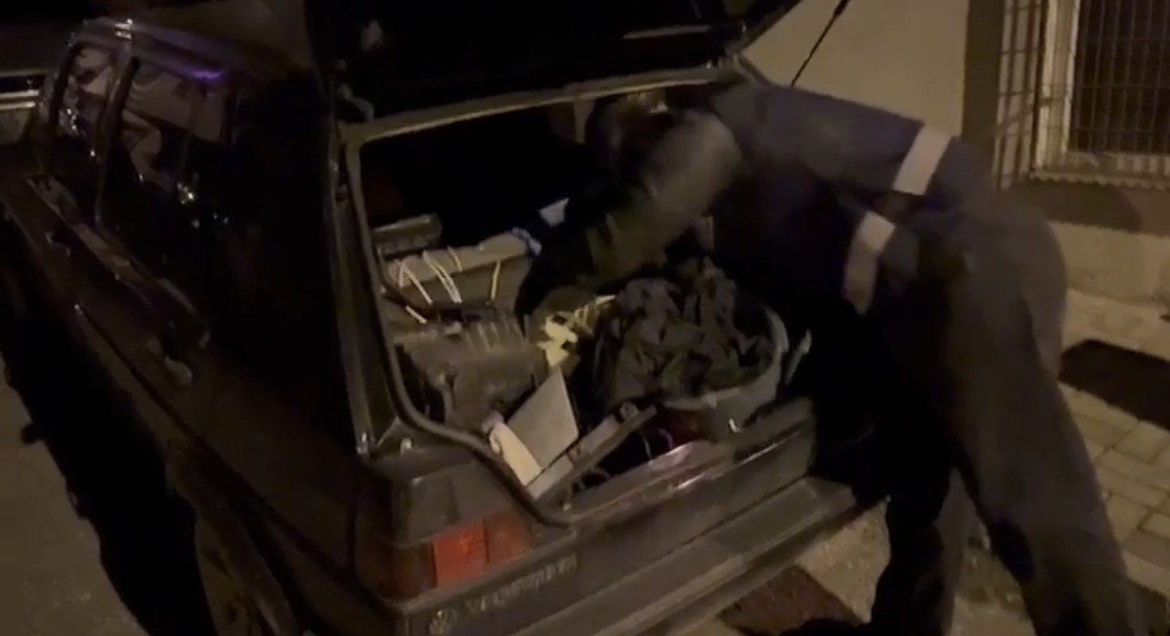 Samsun’da yatak odasında ve araçta uyuşturucu ele geçirildi
