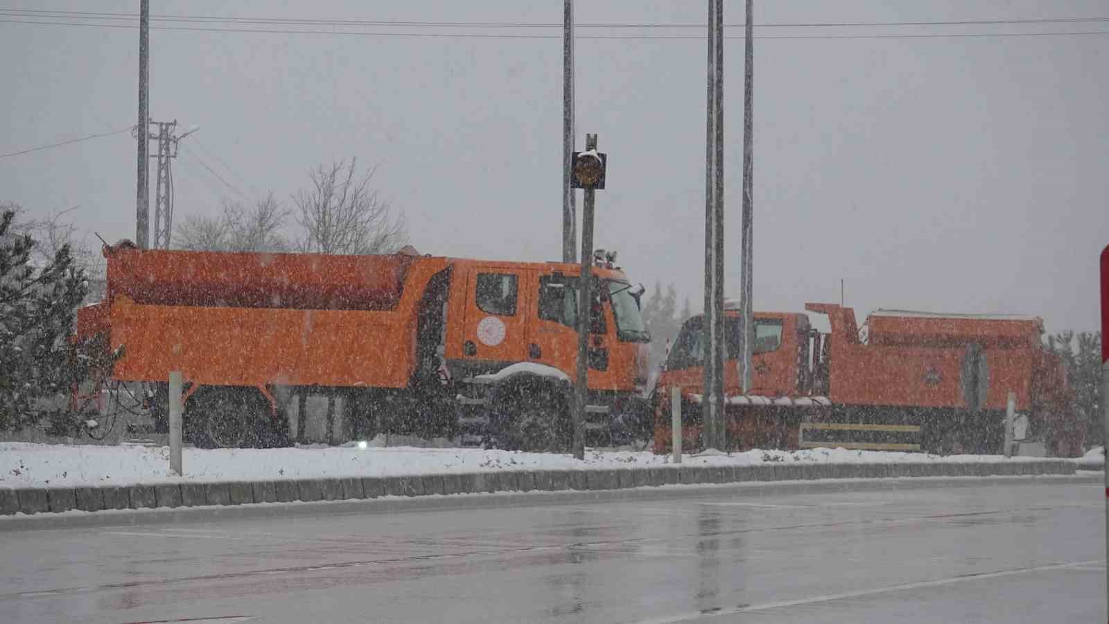 Samsun’da yüksek kesimler beyaza büründü
