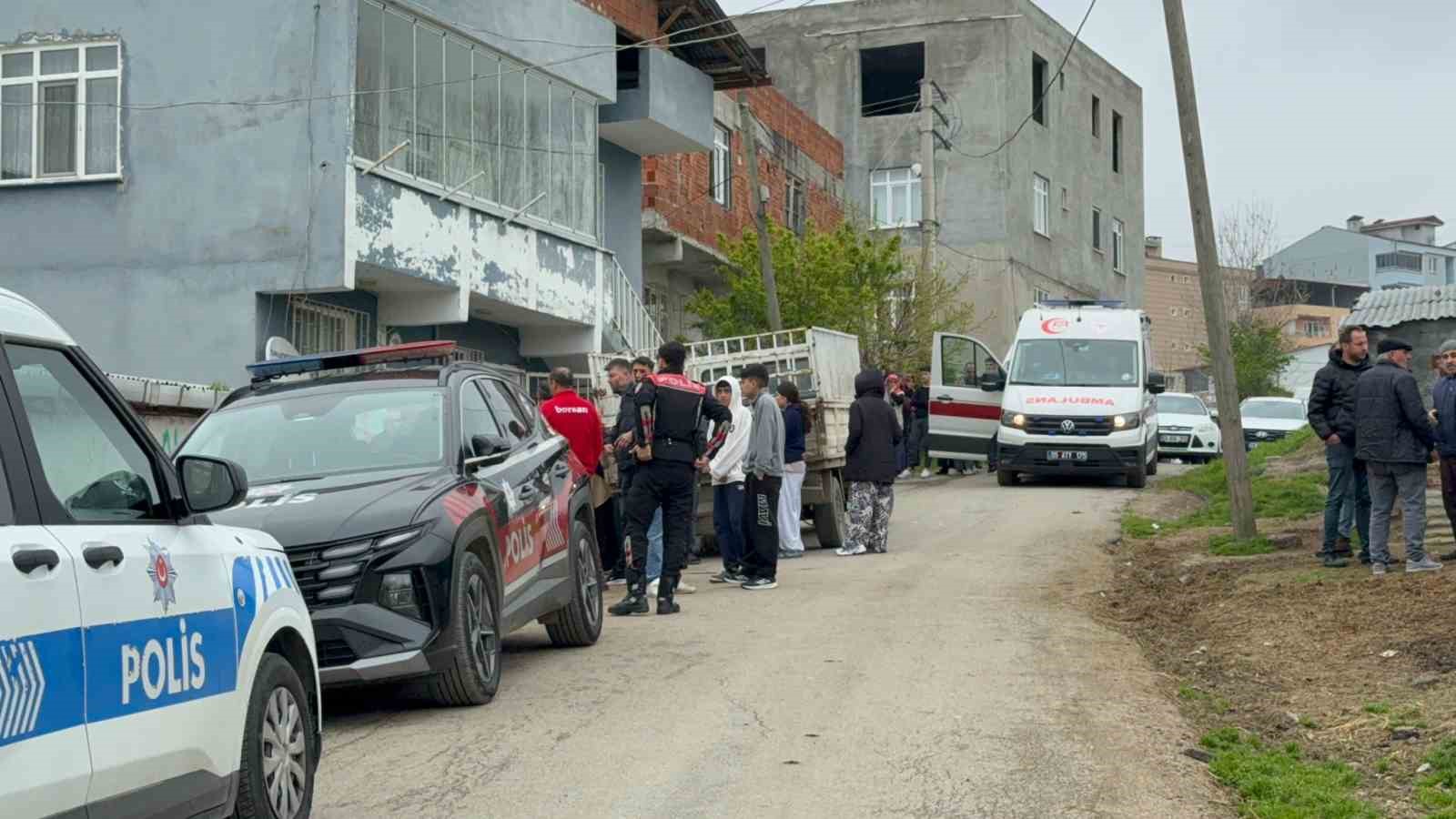 Samsun’daki evlat dehşeti: Anne ve oğlu evde ölü bulundu
