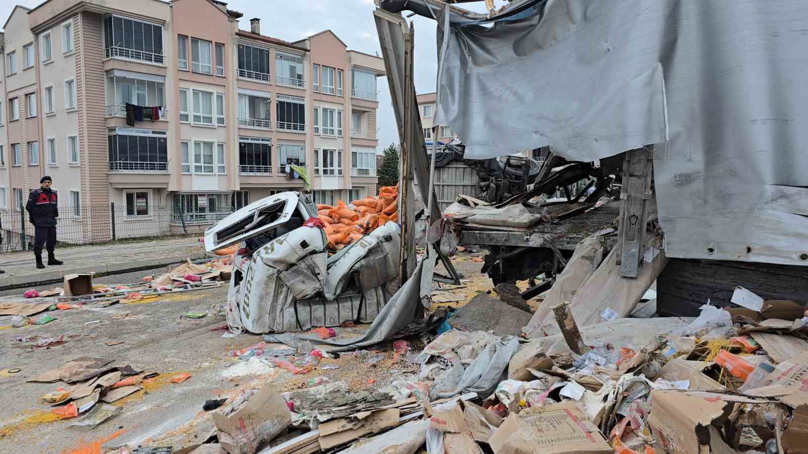 Samsun’daki kazada facianın eşiğinden dönüldü
