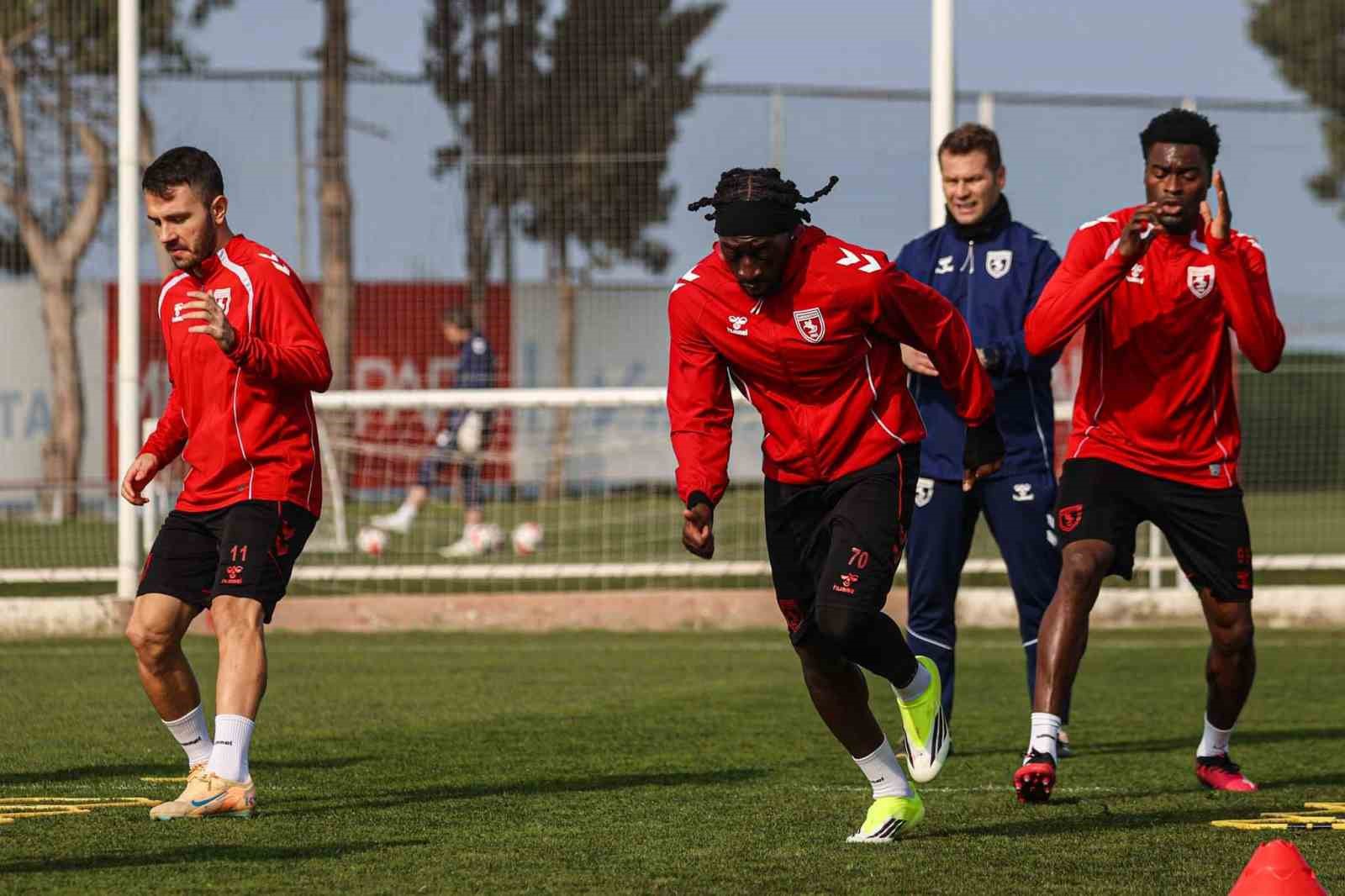 Samsunspor, Kayserispor’u evine puansız göndermek istiyor
