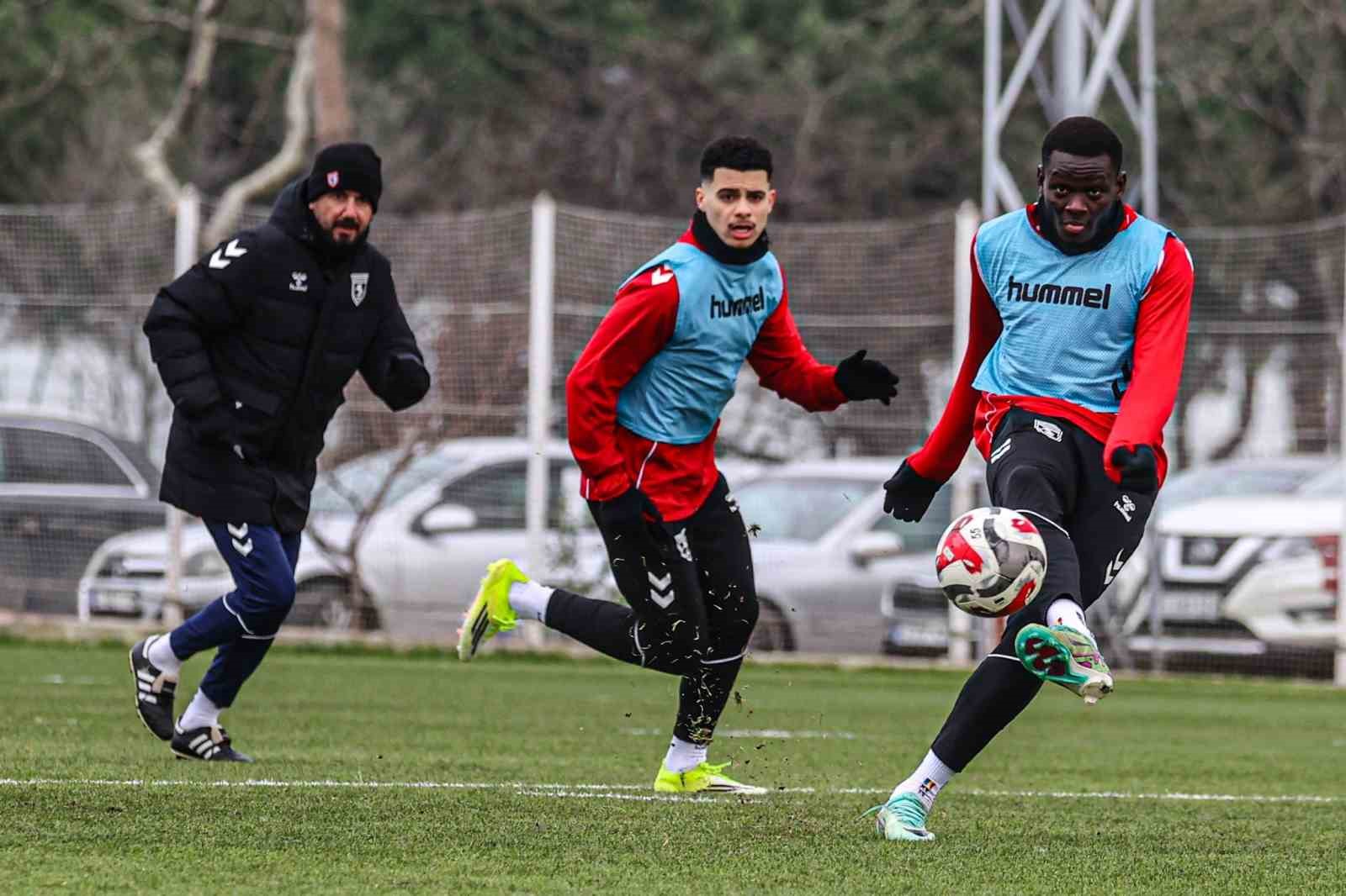 Samsunspor, Kocaelispor maçıyla kötü gidişe "dur" demek istiyor
