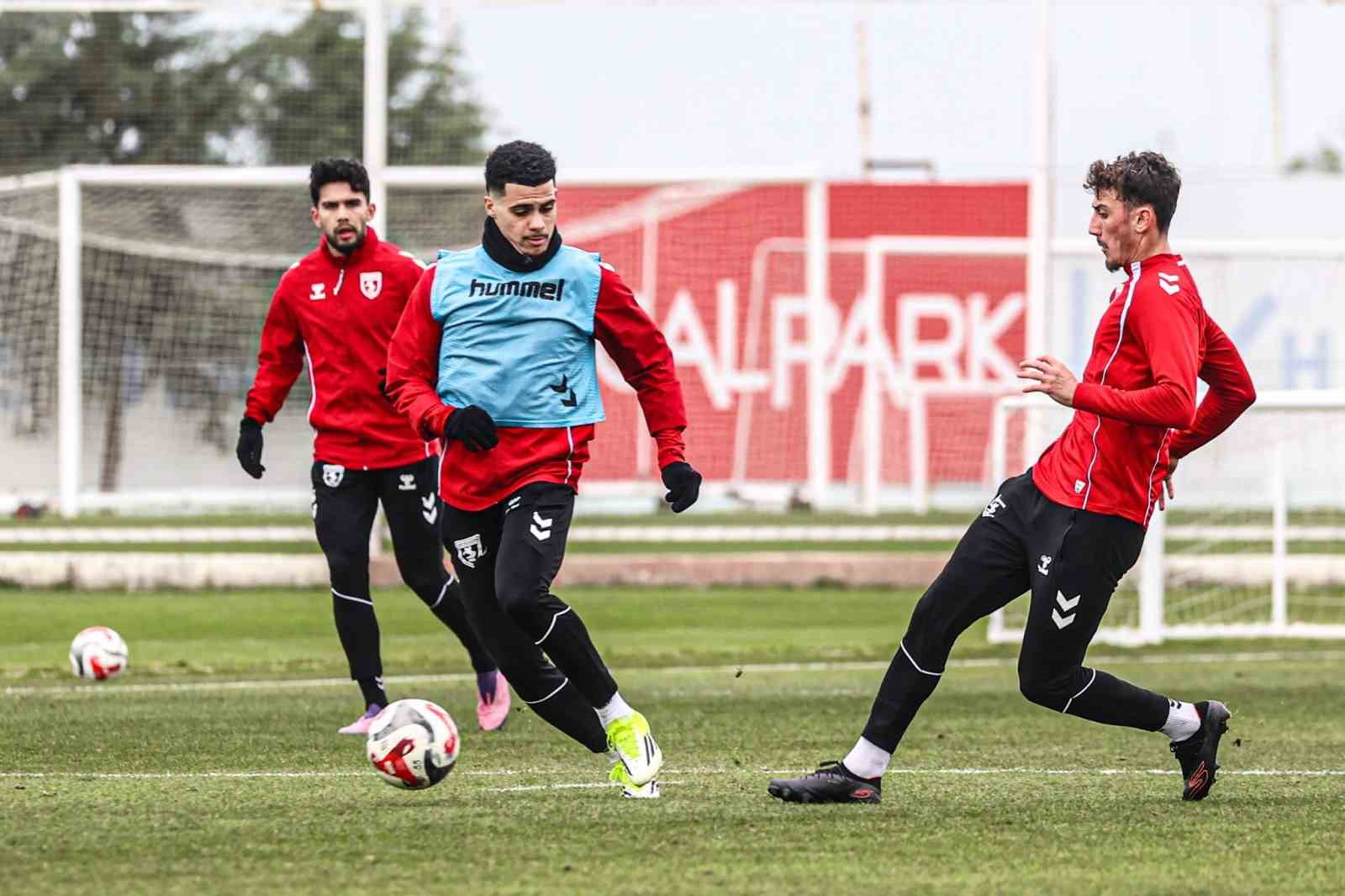 Samsunspor, Kocaelispor maçıyla kötü gidişe "dur" demek istiyor
