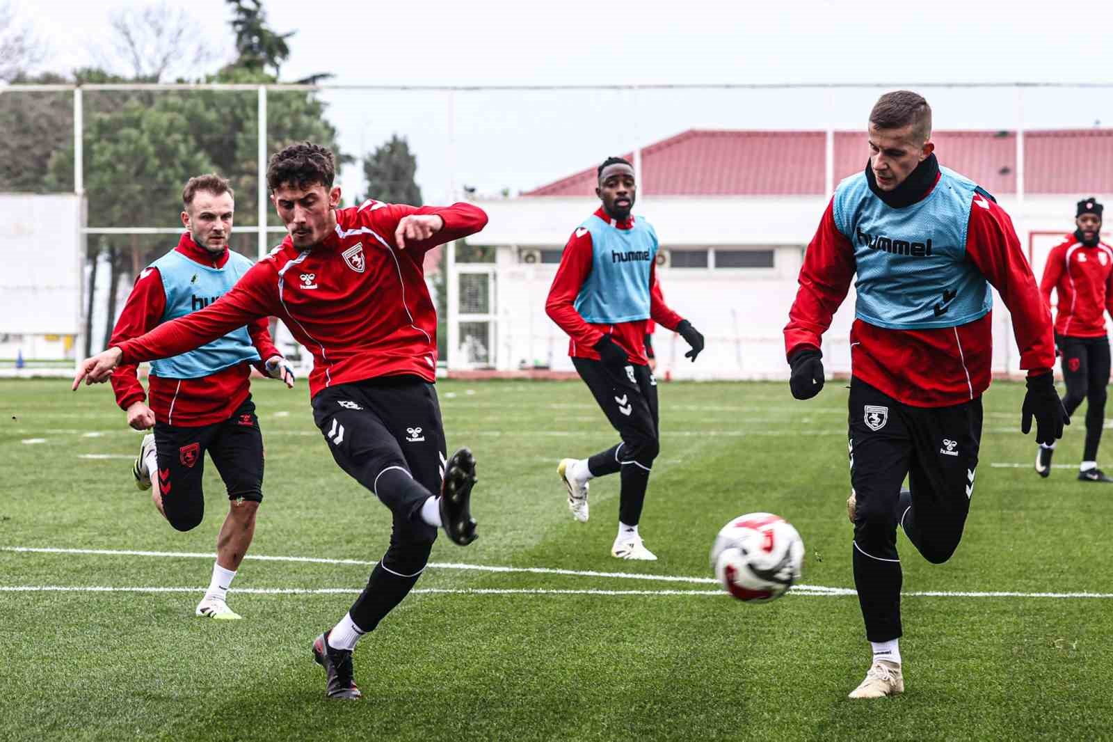 Samsunspor, Kocaelispor maçıyla kötü gidişe "dur" demek istiyor
