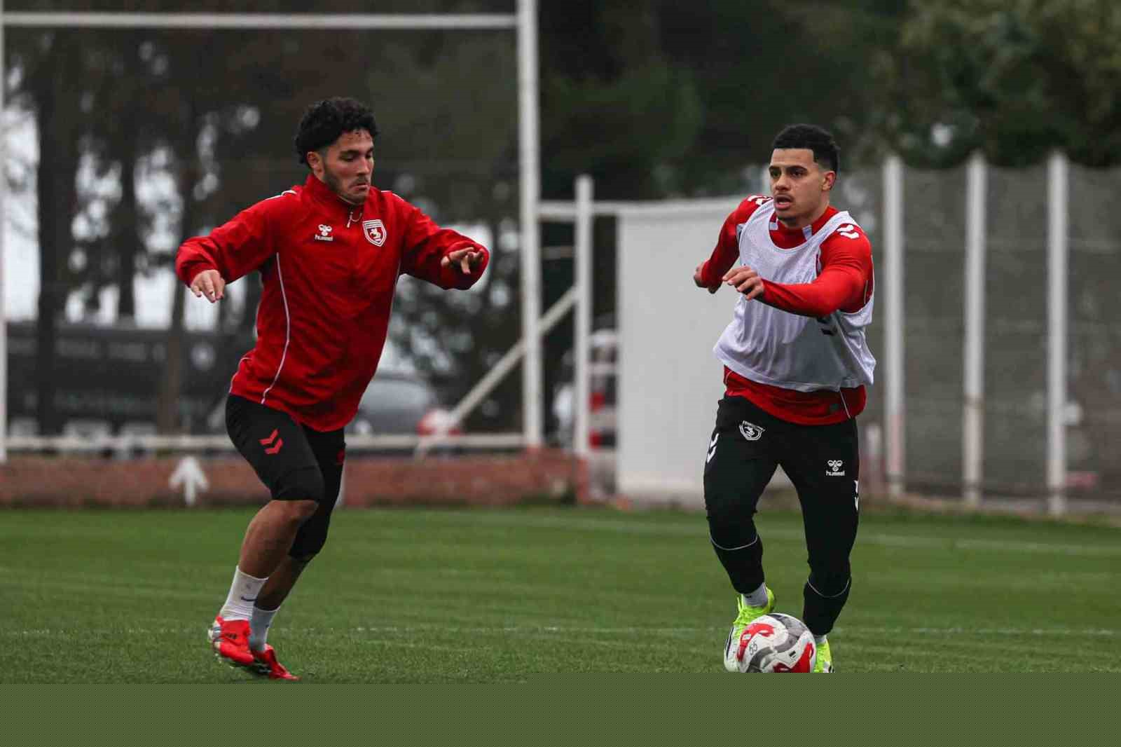 Samsunspor, Konyaspor maçı hazırlıklarına başladı
