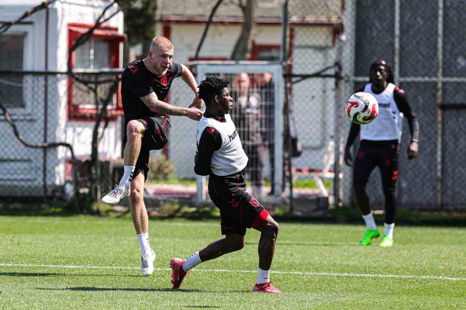 Samsunspor, Konyaspor maçı hazırlıklarına devam ediyor
