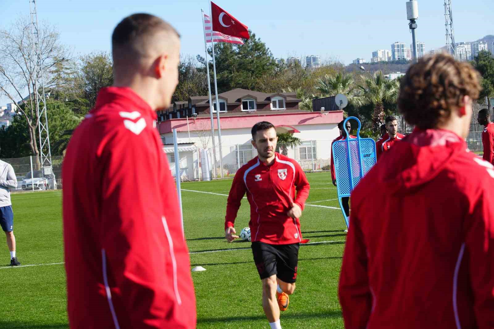 Samsunspor, Rayo Vallecano hazırlıklarını tamamladı
