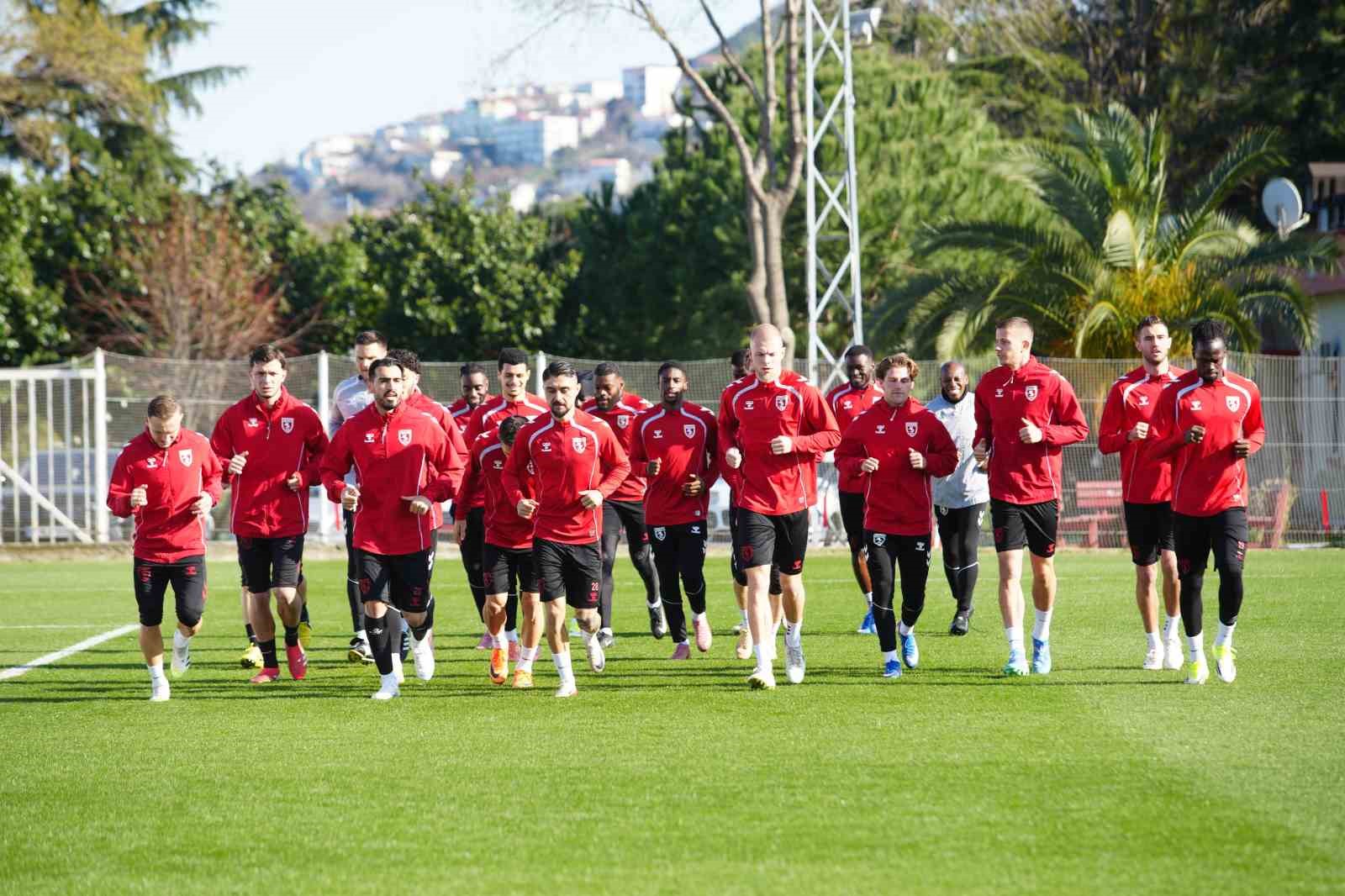 Samsunspor, Rayo Vallecano hazırlıklarını tamamladı
