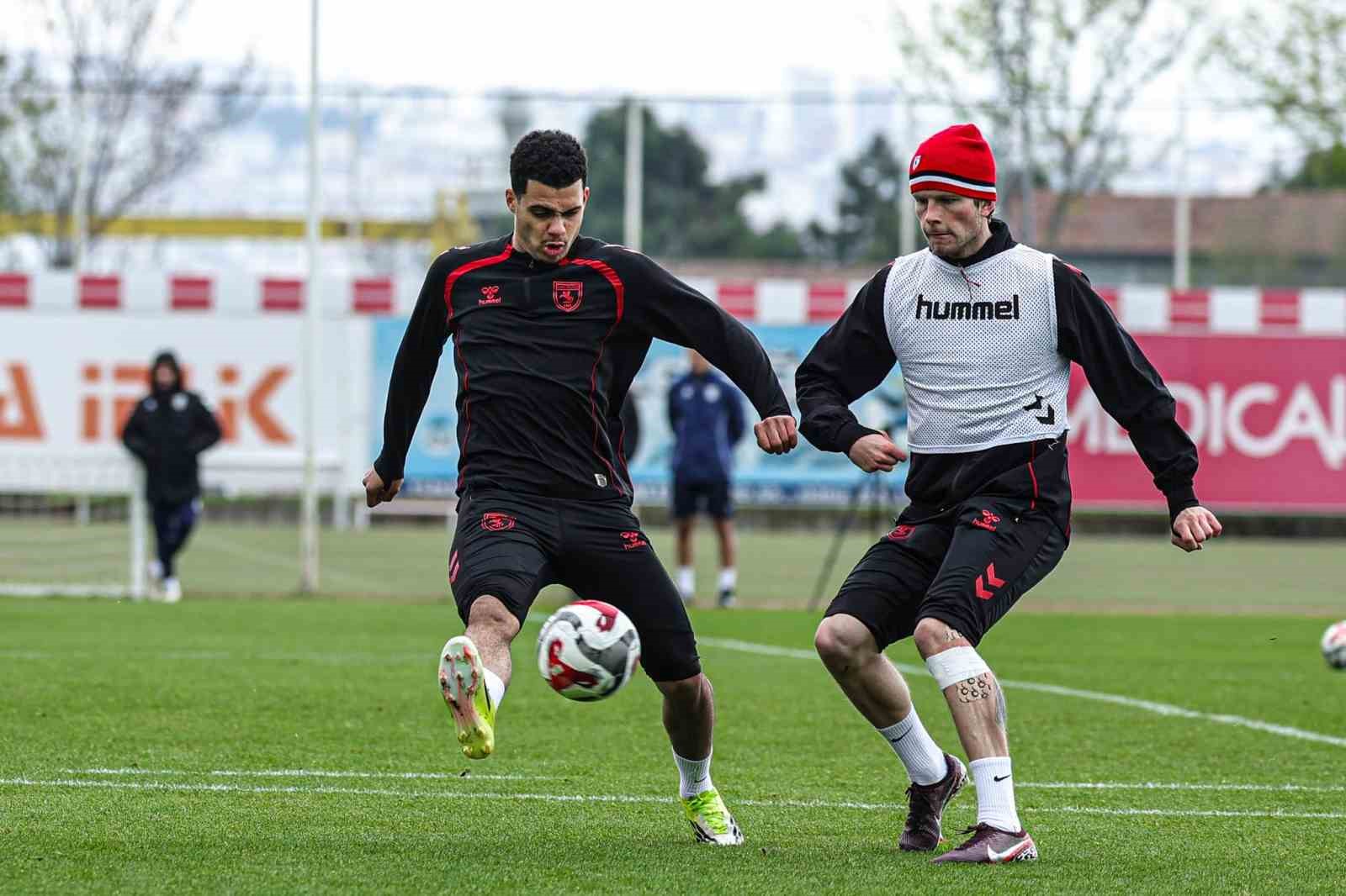 Samsunspor son antrenmanını yaptı, gözler Beşiktaş maçında
