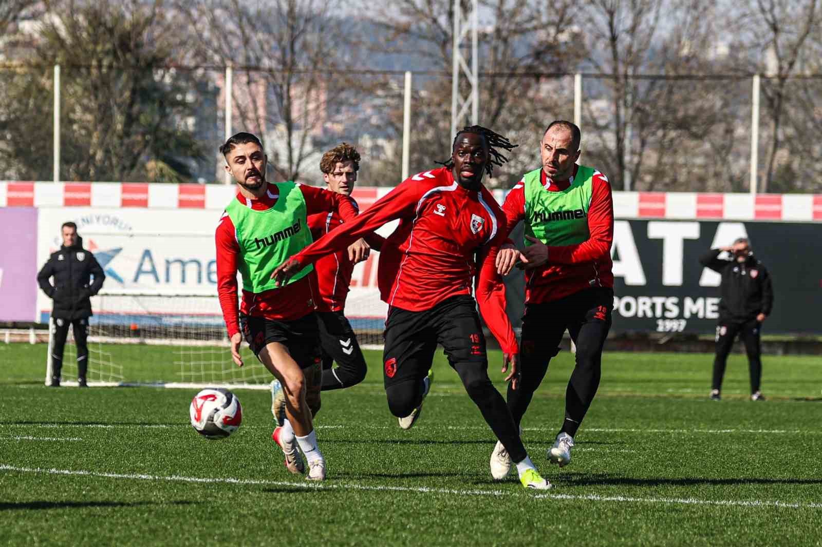 Samsunspor’da Antalyaspor maçı hazırlıkları devam ediyor
