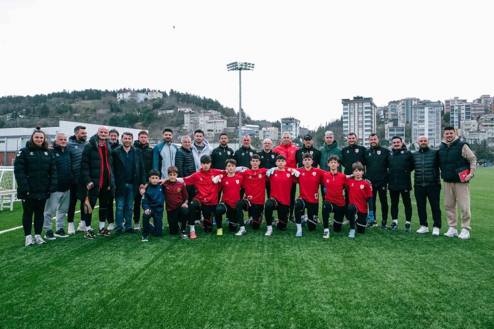 Samsunspor’un genç kalecileri milli takımın radarında
