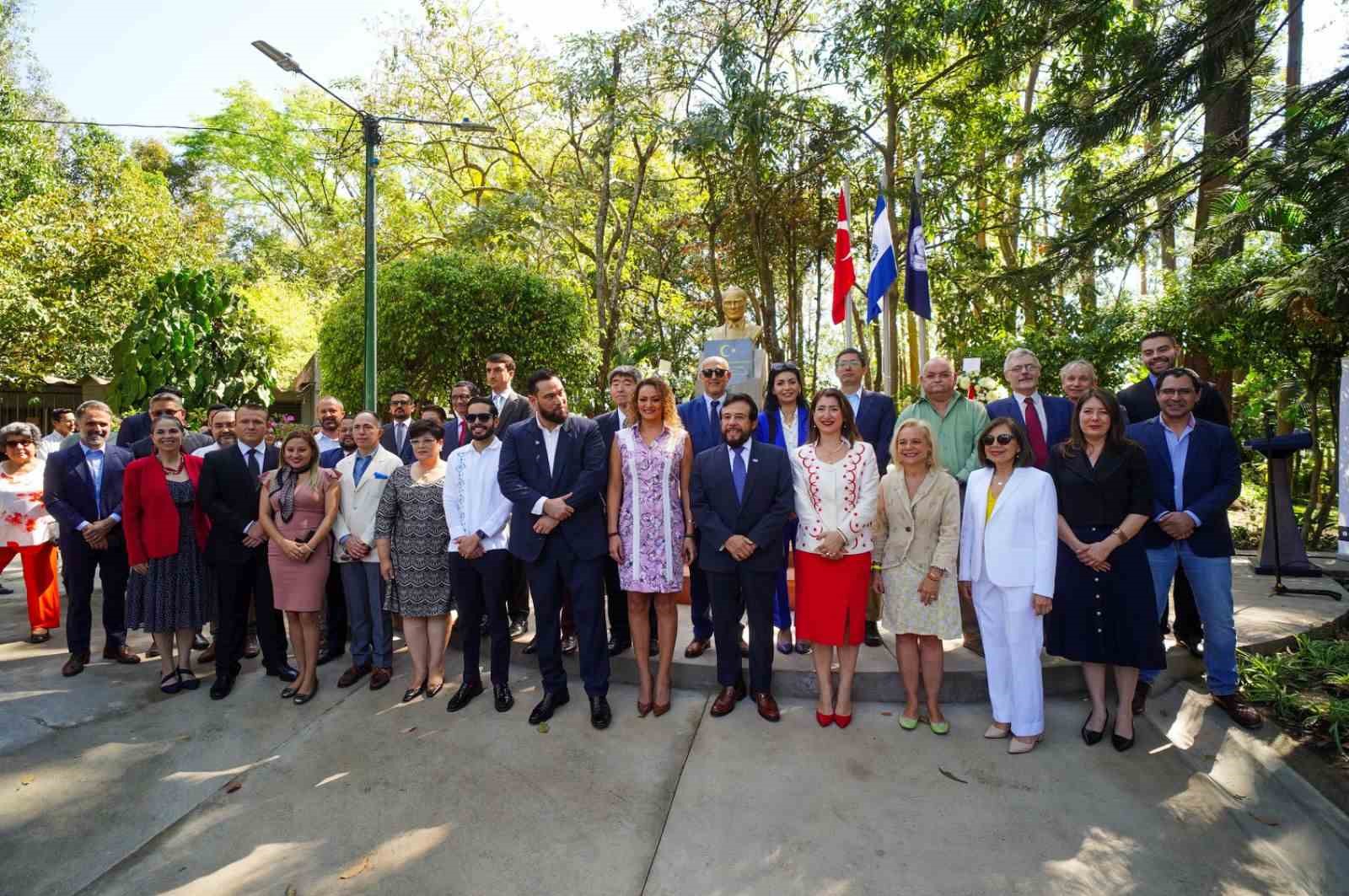 San Salvador’daki Türkiye Parkı ziyaretçilere kapılarını açtı
