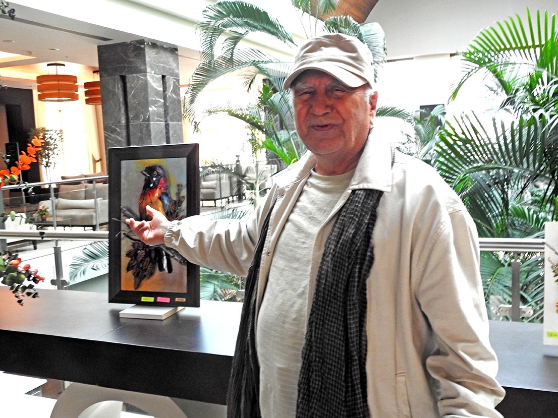 Sanatla üretip çocuklar için bağışlıyorlar: 84 yaşında örnek dayanışma
