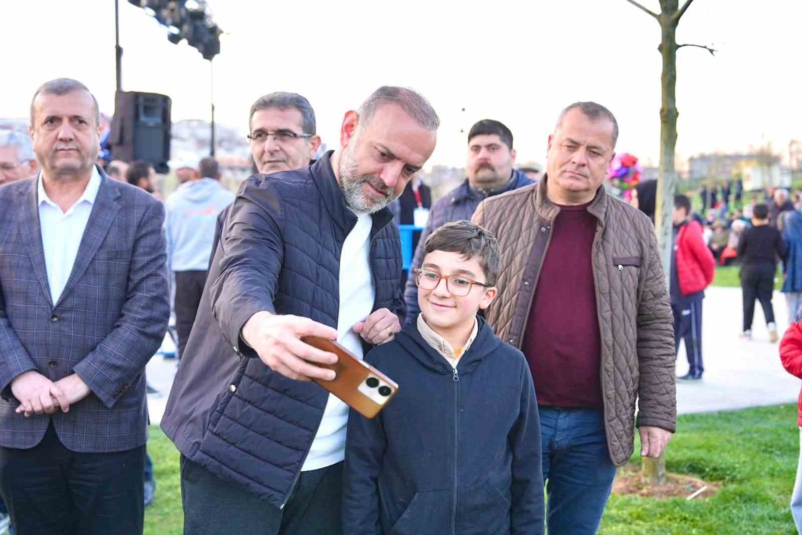 Sancaktepe’de Dünya Romanlar Günü coşkusu: Ayazma Yaşam Vadisi renklendi
