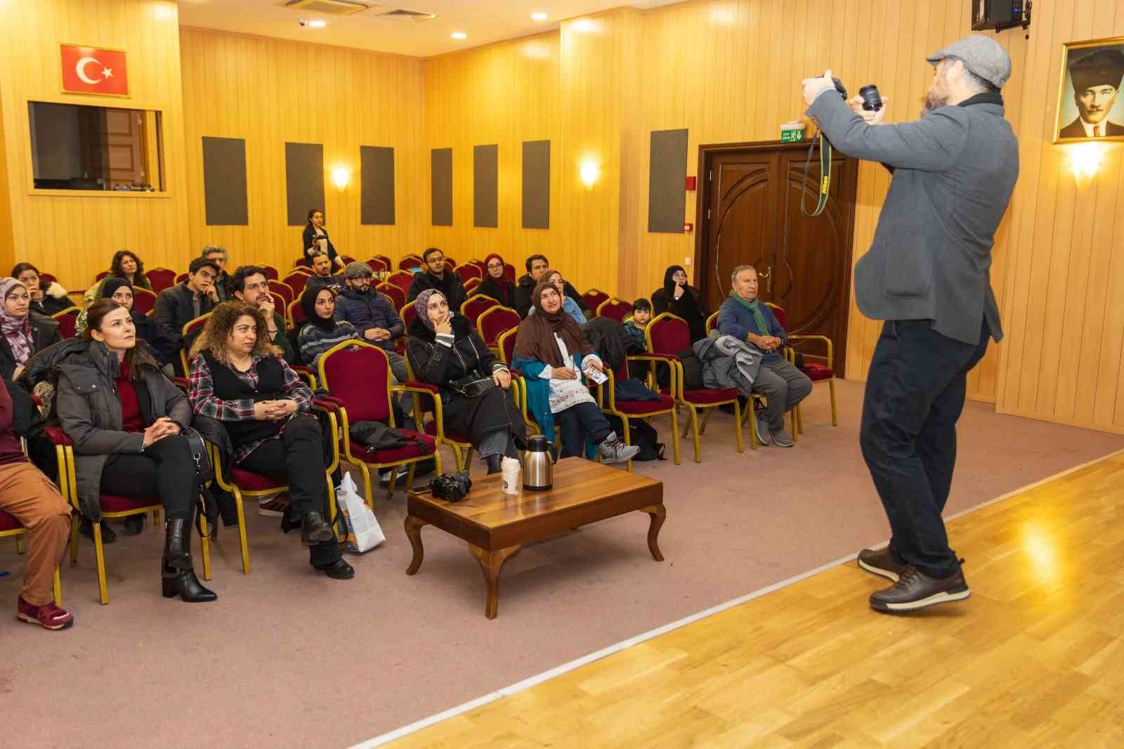 Sancaktepe’de fotoğrafın "Gerçek Hikâyeleri" konuşuldu
Sancaktepe’de fotoğrafın "Gerçek Hikâyeleri" konuşuldu