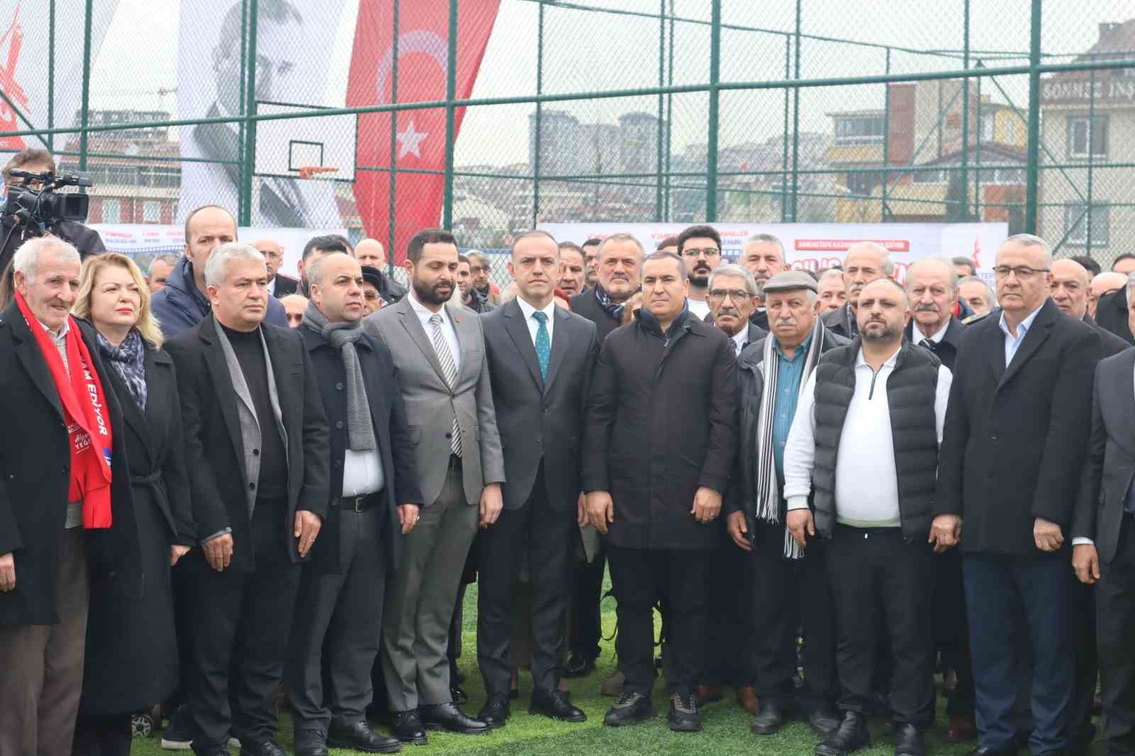 Sancaktepe’de hizmet hız kesmiyor: Üç yeni park törenle açıldı
