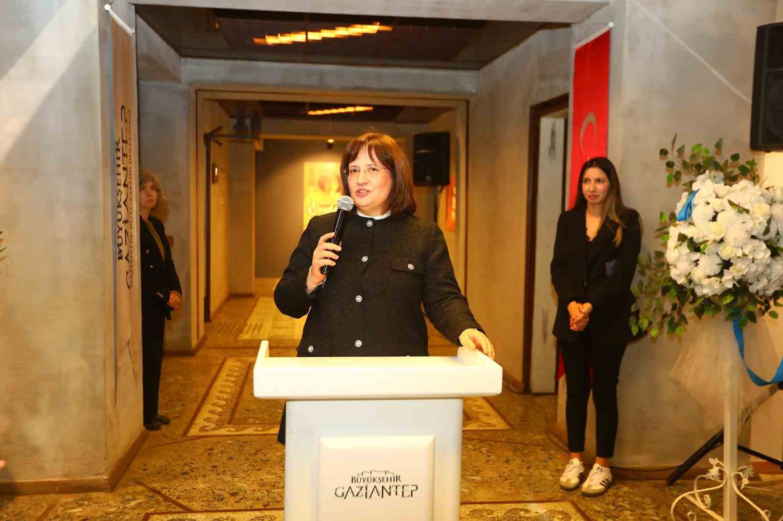 Sandıktan Belleğe: "70 yıllık Antep İşi Kültürü Sergisi’nin açılışı yapıldı"
