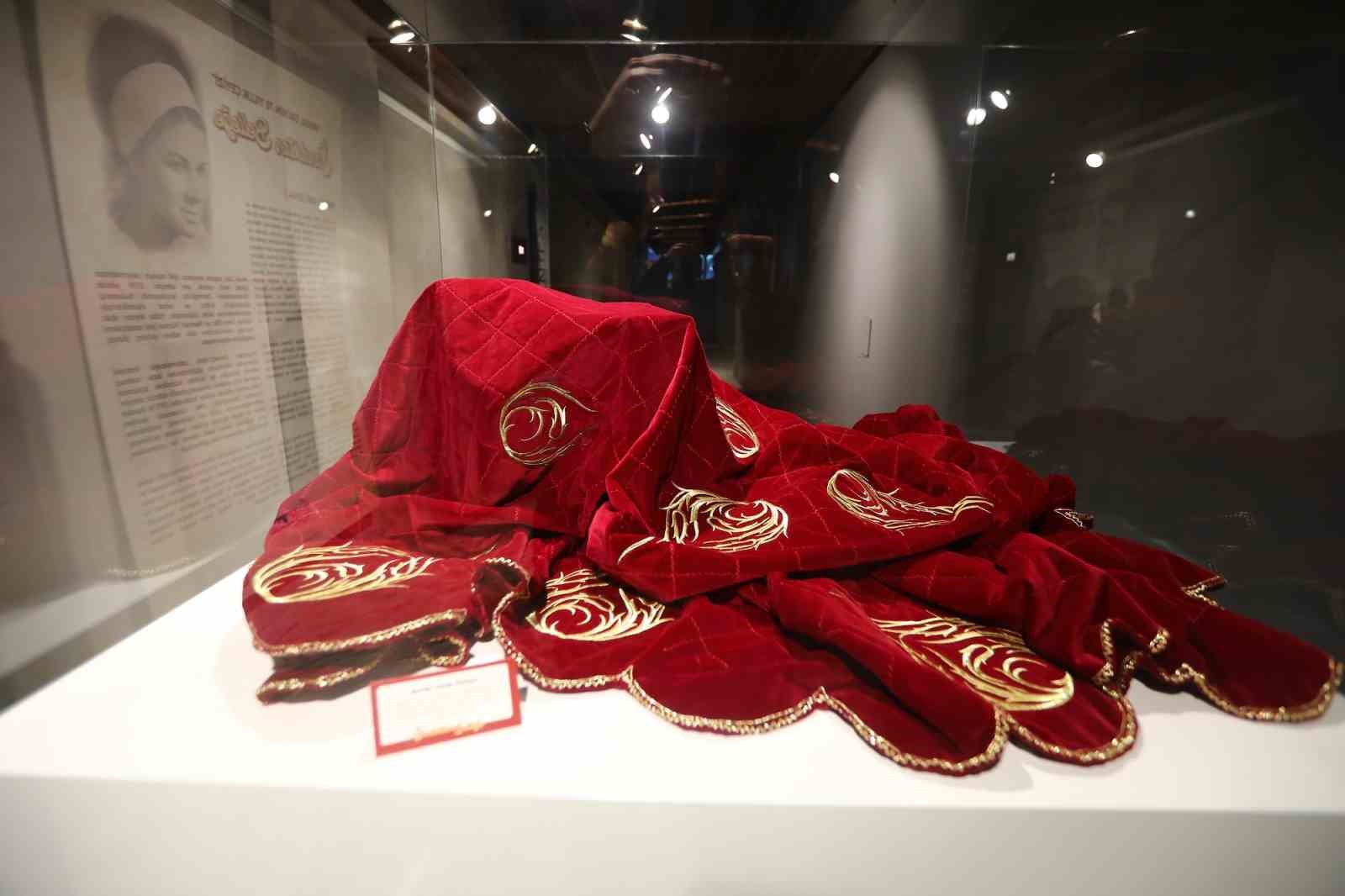 Sandıktan Belleğe: "70 yıllık Antep İşi Kültürü Sergisi’nin açılışı yapıldı"
