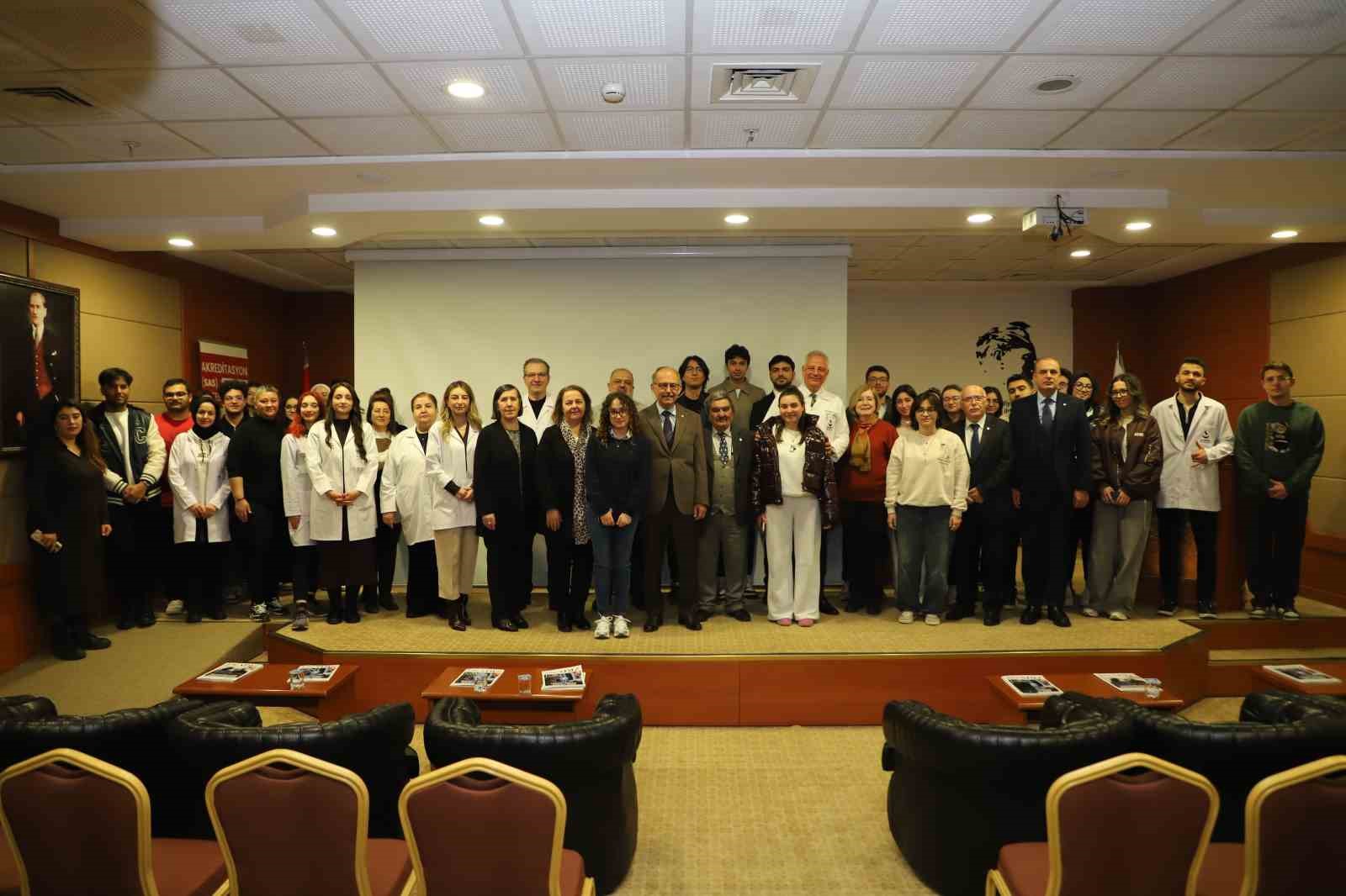 SANKO Üniversitesi’nde 14 Mart Tıp Bayramı programı düzenlendi
