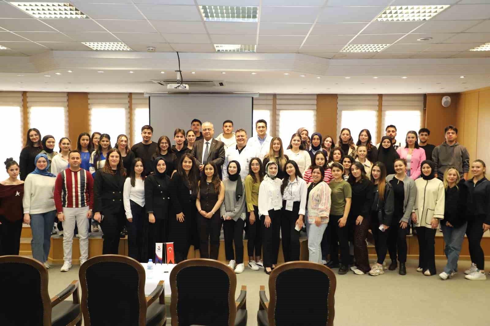 SANKO Üniversitesinde "Ameliyathanede güvenli cerrahi" konferansı düzenlendi
