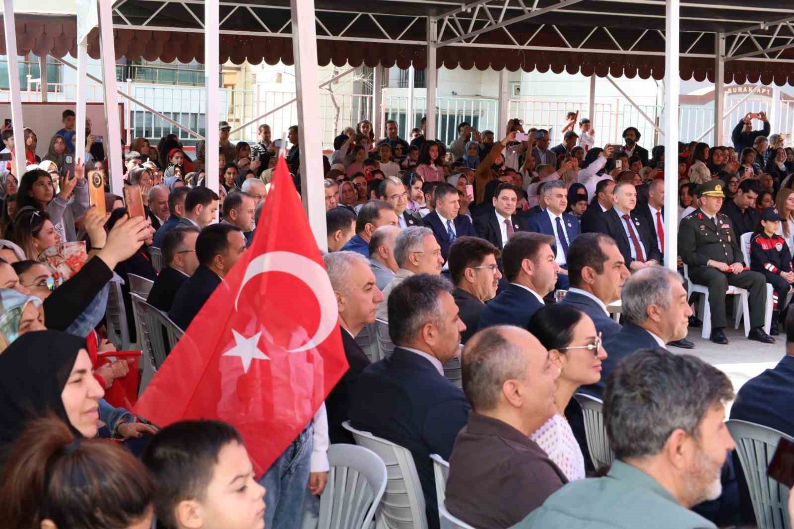 Şanlıurfa’da 23 Nisan coşkusu yaşandı

