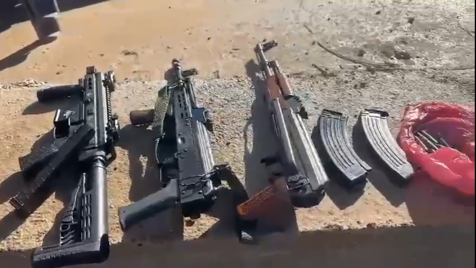 Şanlıurfa’da çok sayıda silah ve mühimmat ele geçirildi: 7 gözaltı
