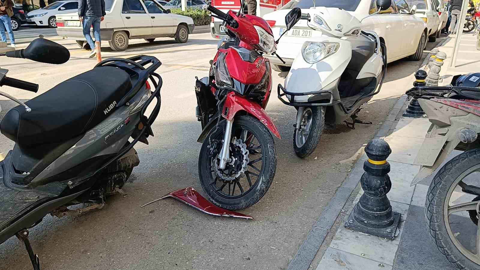 Şanlıurfa’da motosikletler çarpıştı, sürücüler yaralandı
