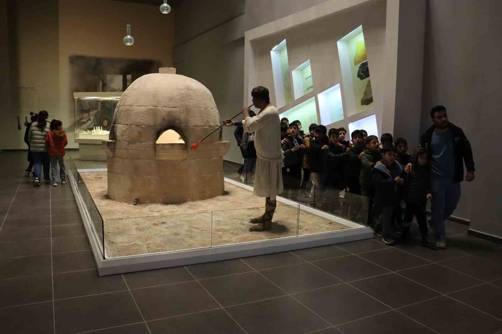 Şanlıurfa’da öğrenciler tarihle buluştu
