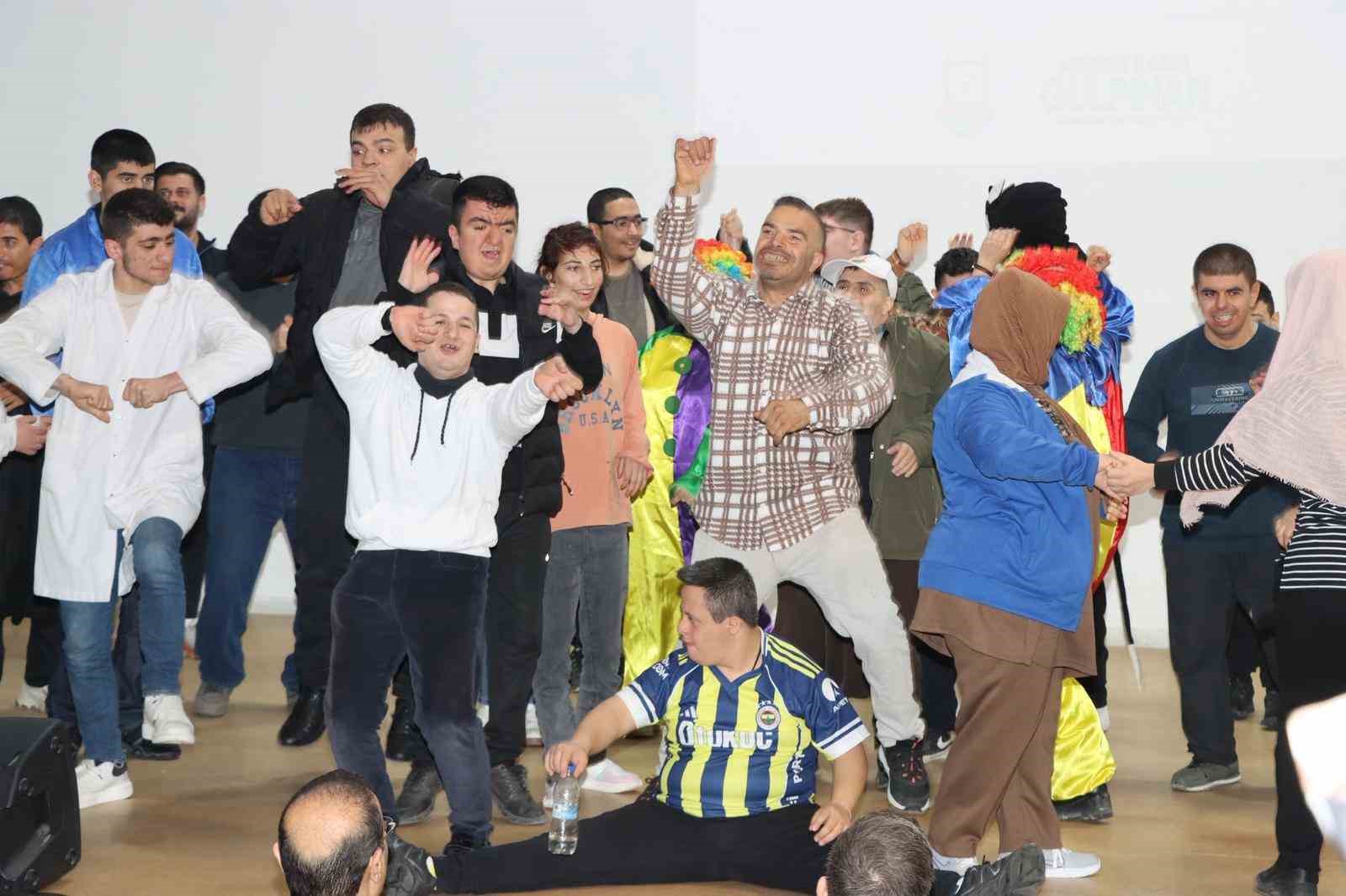 Şanlıurfa’da otizm farkındalık günü etkinliği düzenlendi
