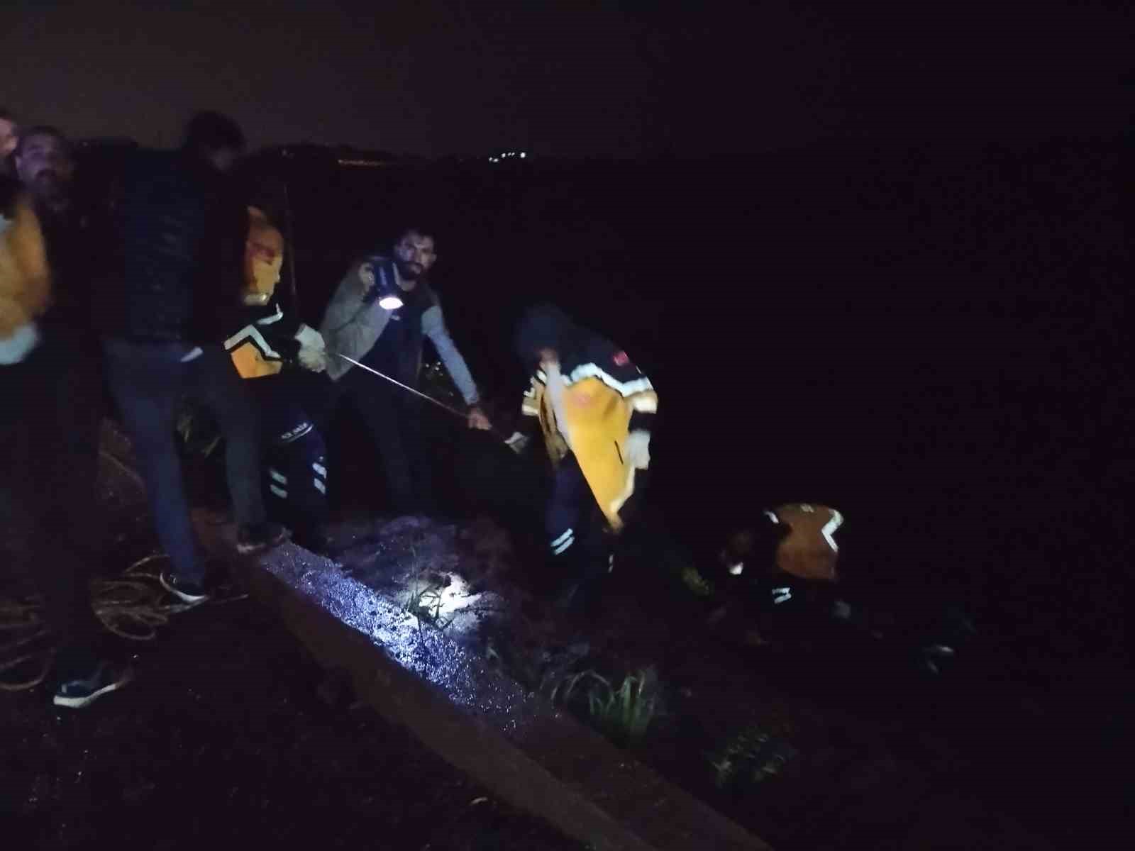 Şanlıurfa’da otomobil şarampole uçtu: 5 yaralı
