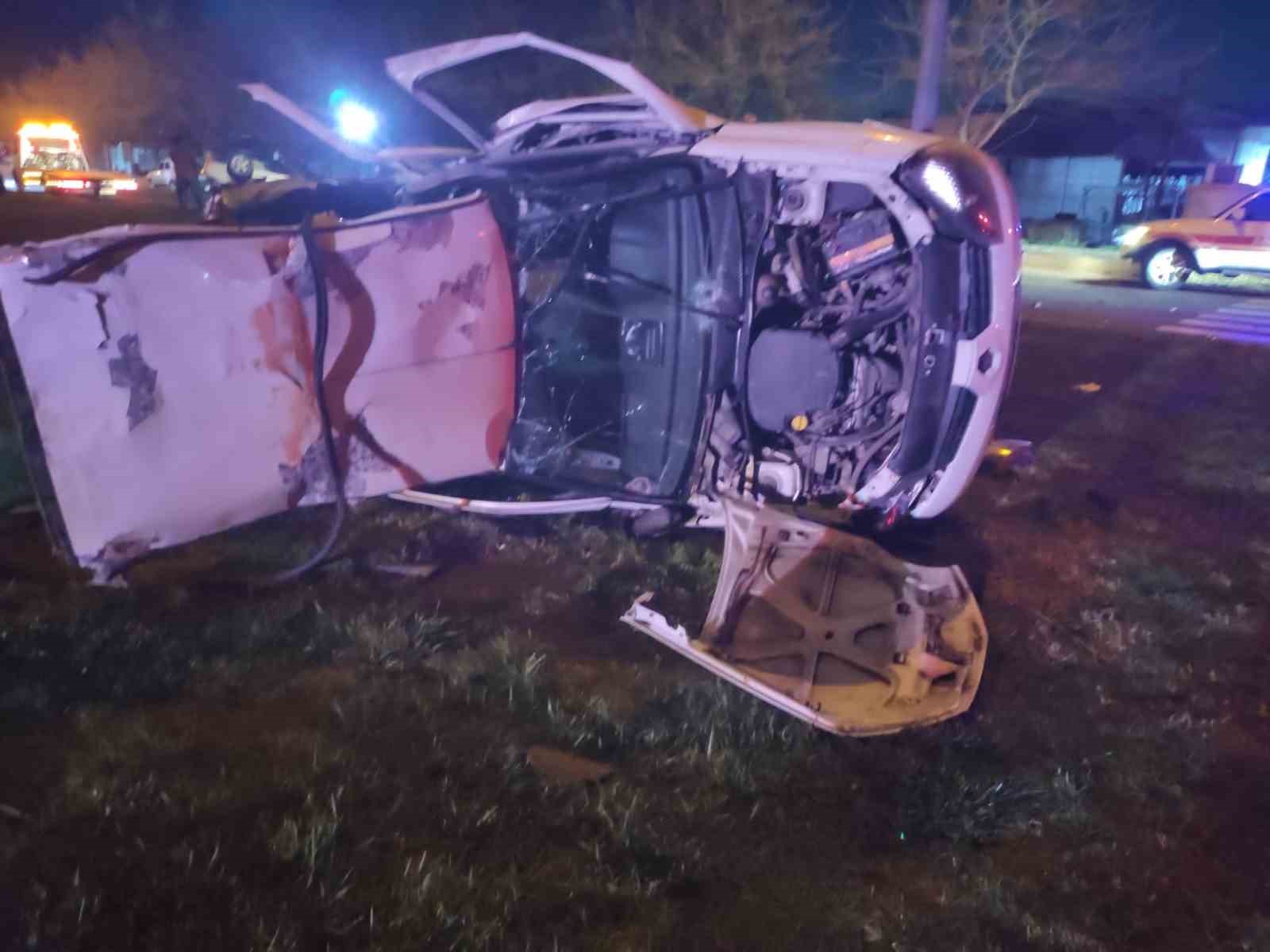 Şanlıurfa’da otomobiller çarpıştı: 2 ölü, 5 yaralı
