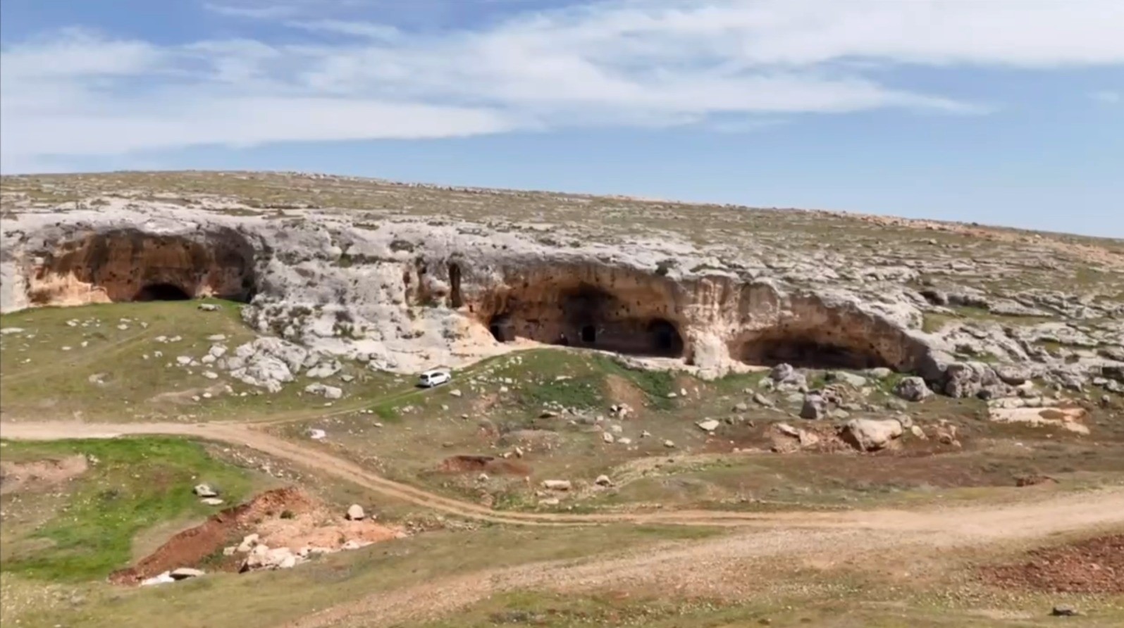 Şanlıurfa’da ’Sarı Mağaralar’ turizme kazandırılmayı bekliyor
