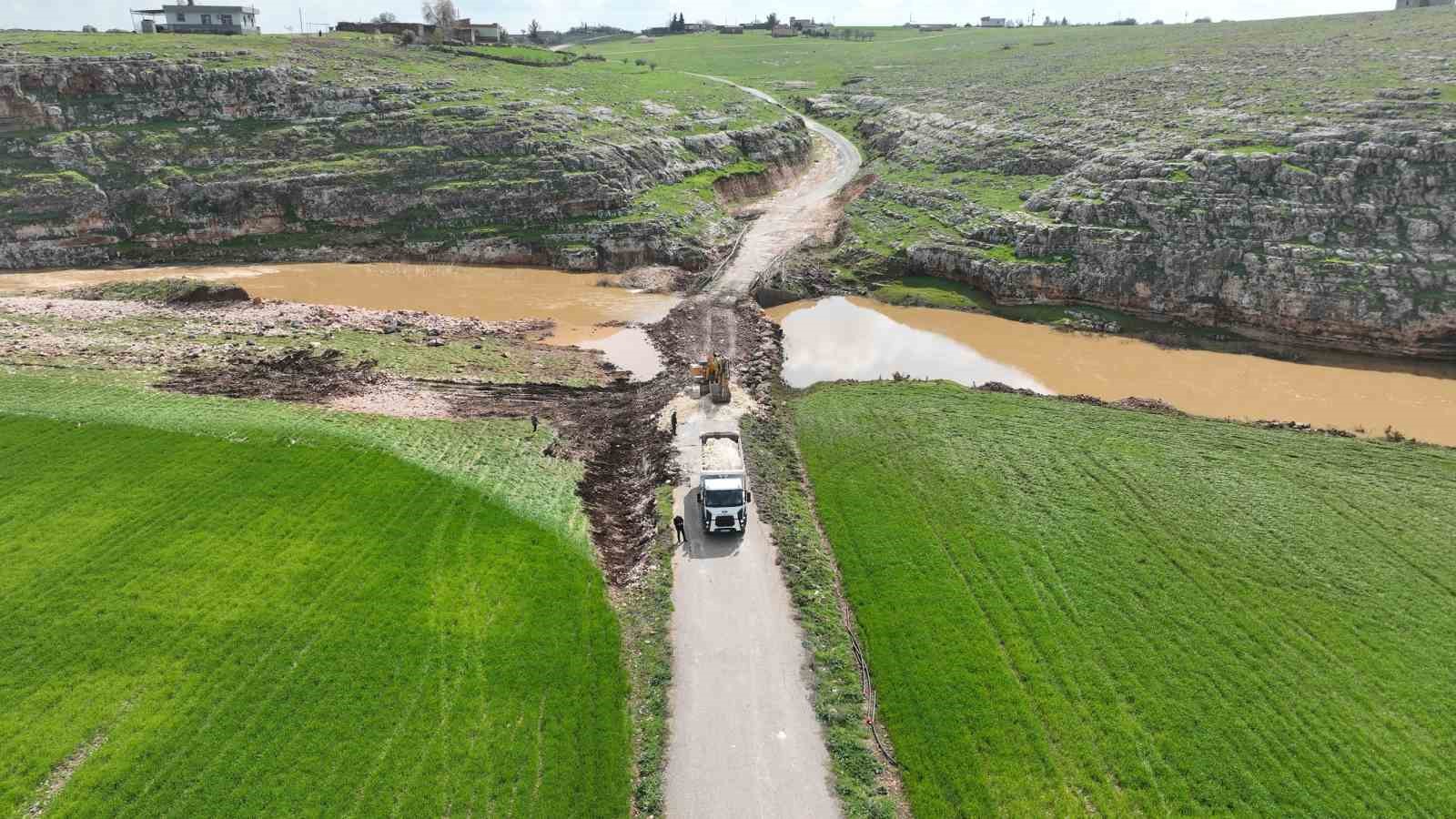 Şanlıurfa’da selin neden olduğu hasar gideriliyor

