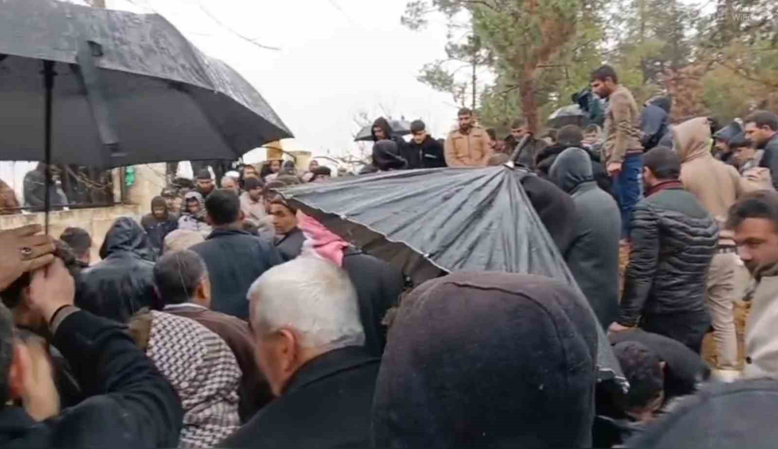 Şanlıurfa’daki tüp patlamasında hayatını kaybeden 3 kişi defnedildi
